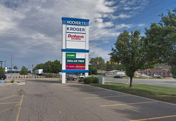 Carousel Twin Theatres - 2018 Street View Of Plaza (newer photo)